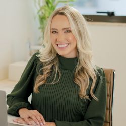 Marina Kurek Borges